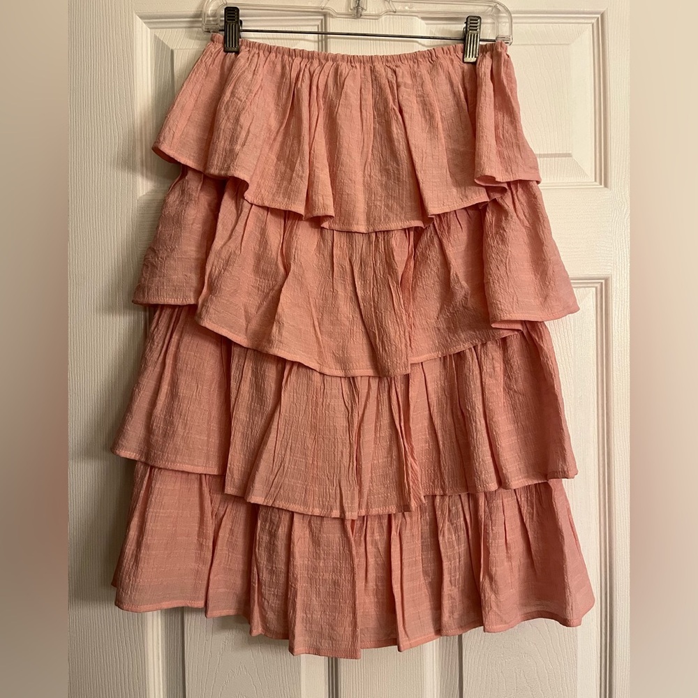 NWOT Fashion Nova Multi Layered Dusty Pink Skirt